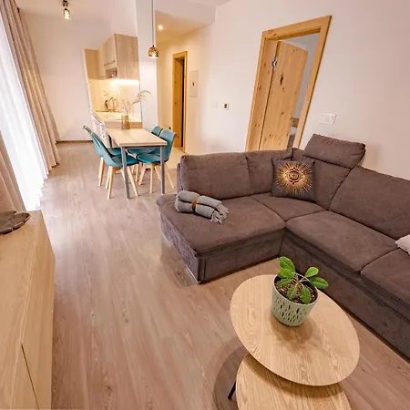 Zore Jasna Dolina Demianowska